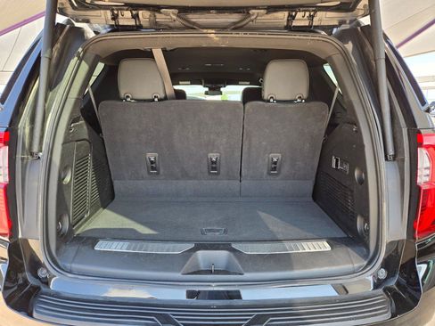 Used 2025 GMC Yukon Denali AWD/4WD image 33