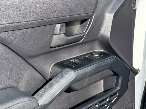 Used 2025 Toyota 4Runner TRD Off-Road image 17