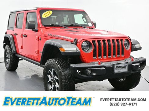 Used 2018 Jeep Wrangler Unlimited Rubicon w/ Dual Top Group AWD/4WD image 1