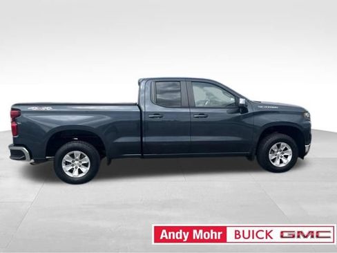 Used 2020 Chevrolet Silverado 1500 LT w/ Trailering Package AWD/4WD image 11