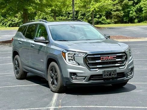 Used 2024 GMC Terrain AT4 w/ Infotainment Package II AWD/4WD image 11