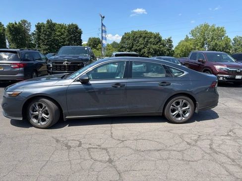 Used 2024 Honda Accord EX image 5