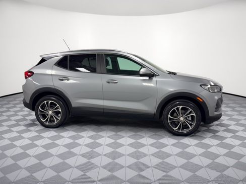 Used 2023 Buick Encore GX Select w/ Safety Package II AWD/4WD image 8