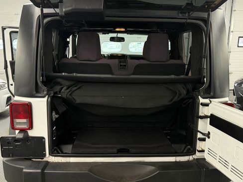 Used 2013 Jeep Wrangler Sport AWD/4WD image 25