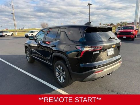 Used 2025 Chevrolet Equinox LT image 17