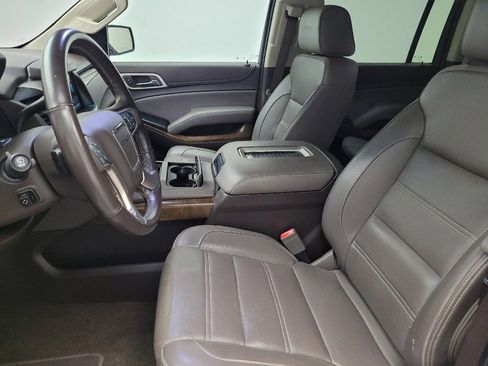 Used 2019 GMC Yukon XL Denali w/ Denali Ultimate Package AWD/4WD image 17