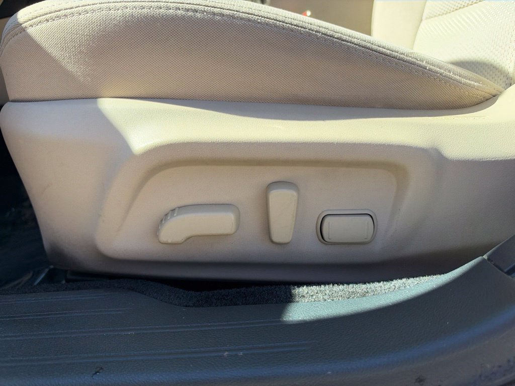 Used 2015 Subaru Outback 2.5i Premium AWD/4WD image 17