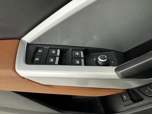 Used 2022 Audi Q3 2.0T Premium Plus w/ Premium Plus Package image 29