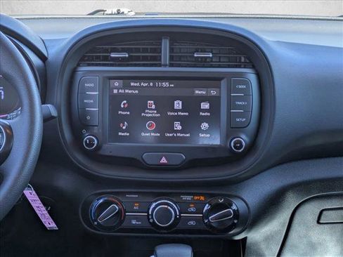 Used 2024 Kia Soul LX image 14