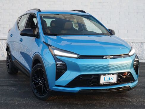 New 2027 Chevrolet Bolt RS FWD image 4