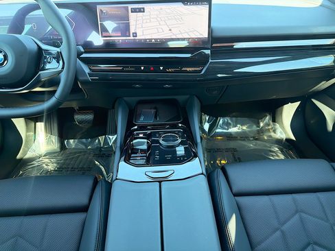 New 2026 BMW 530i 530i w/ Premium Package image 19