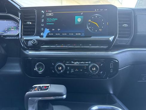 Certified 2023 Chevrolet Silverado 1500 LT RWD image 17