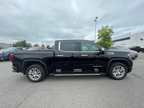 Used 2026 GMC Sierra 1500 Denali w/ Technology Package AWD/4WD image 8