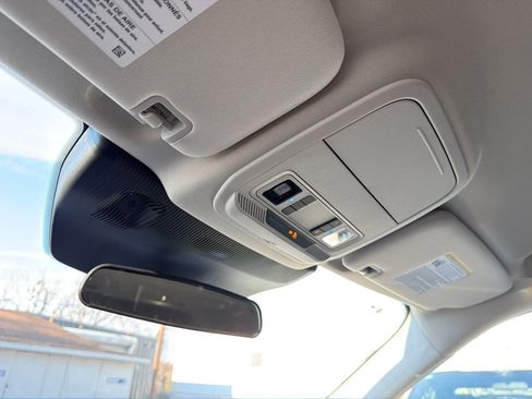 New 2026 Ford Explorer Active w/ Active Comfort Package image 30