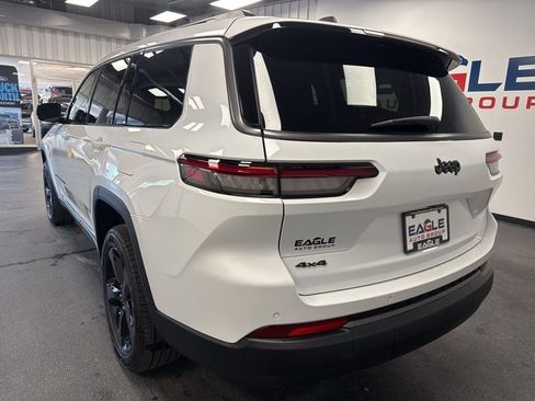 New 2026 Jeep Grand Cherokee L Limited w/ Limited Altitude Package AWD/4WD image 8