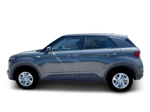 New 2026 Hyundai Venue SE FWD image 3