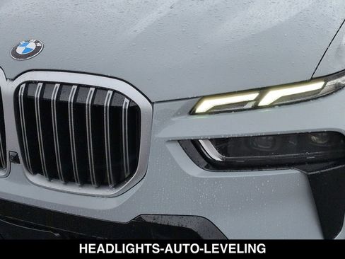 New 2026 BMW X7 xDrive40i w/ M Sport Package AWD/4WD image 8