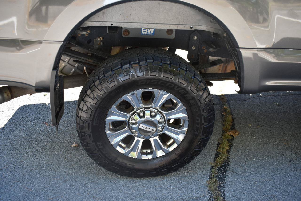 Used 2018 Ford F250 XLT w/ XLT Premium Package AWD/4WD image 27