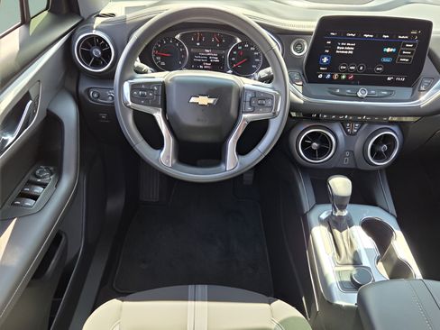 Certified 2023 Chevrolet Blazer LT w/ Driver Confidence Package FWD image 11