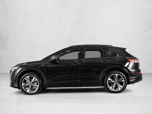 Certified 2024 Audi Q4 e-tron Premium Plus AWD/4WD image 9