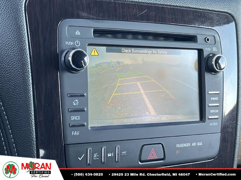 Used 2017 Chevrolet Traverse LT w/ Style and Technology Package FWD image 24