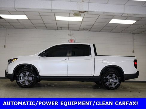 Used 2025 Honda Ridgeline TrailSport image 3