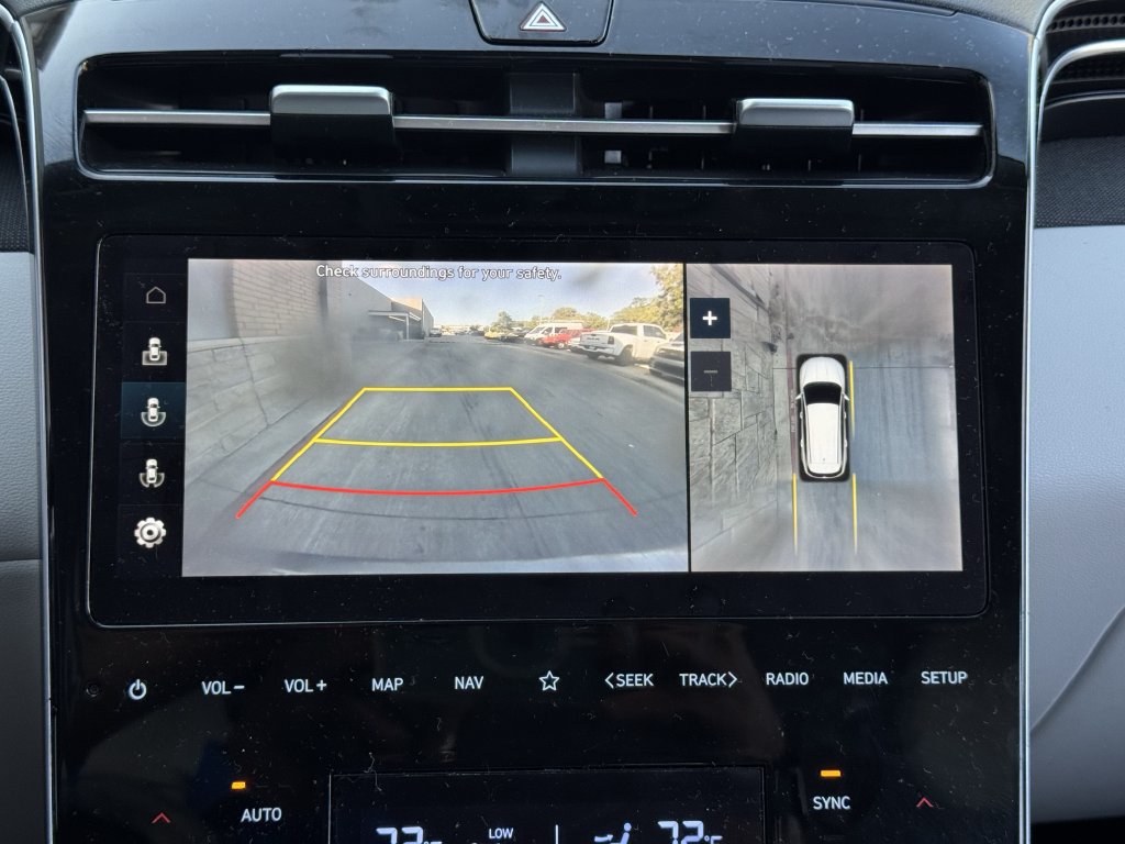 Used 2022 Hyundai Tucson Limited FWD image 16