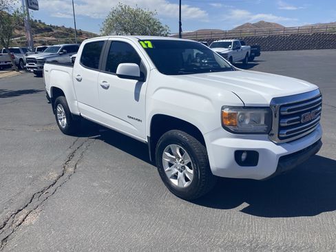 Used 2017 GMC Canyon SLE w/ SLE Convenience Package AWD/4WD image 5