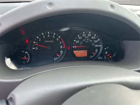 Used 2015 Nissan Frontier SV RWD image 26