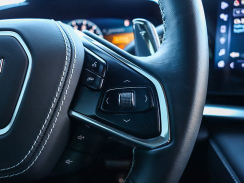 Used 2025 Chevrolet Corvette Z06 image 19