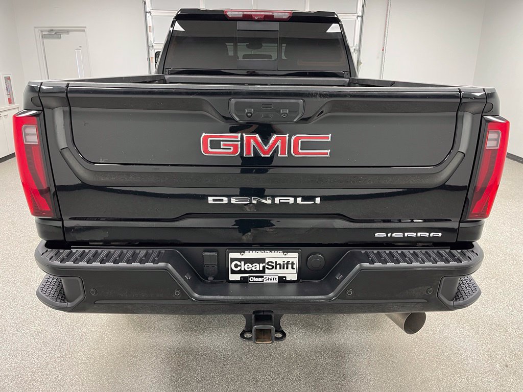 Used 2024 GMC Sierra 3500 Denali w/ Denali Reserve Package AWD/4WD image 8