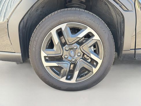 Used 2025 Subaru Forester Limited w/ Popular Package #2 AWD/4WD image 33