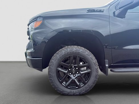 Used 2026 Chevrolet Silverado 1500 Custom Trail Boss w/ Midnight Edition AWD/4WD image 20