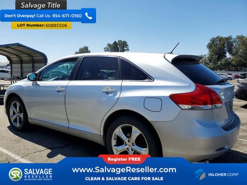 Used 2010 Toyota Venza FWD image 3