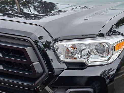 Used 2023 Toyota Tacoma SR w/ SR Convenience Package RWD image 5