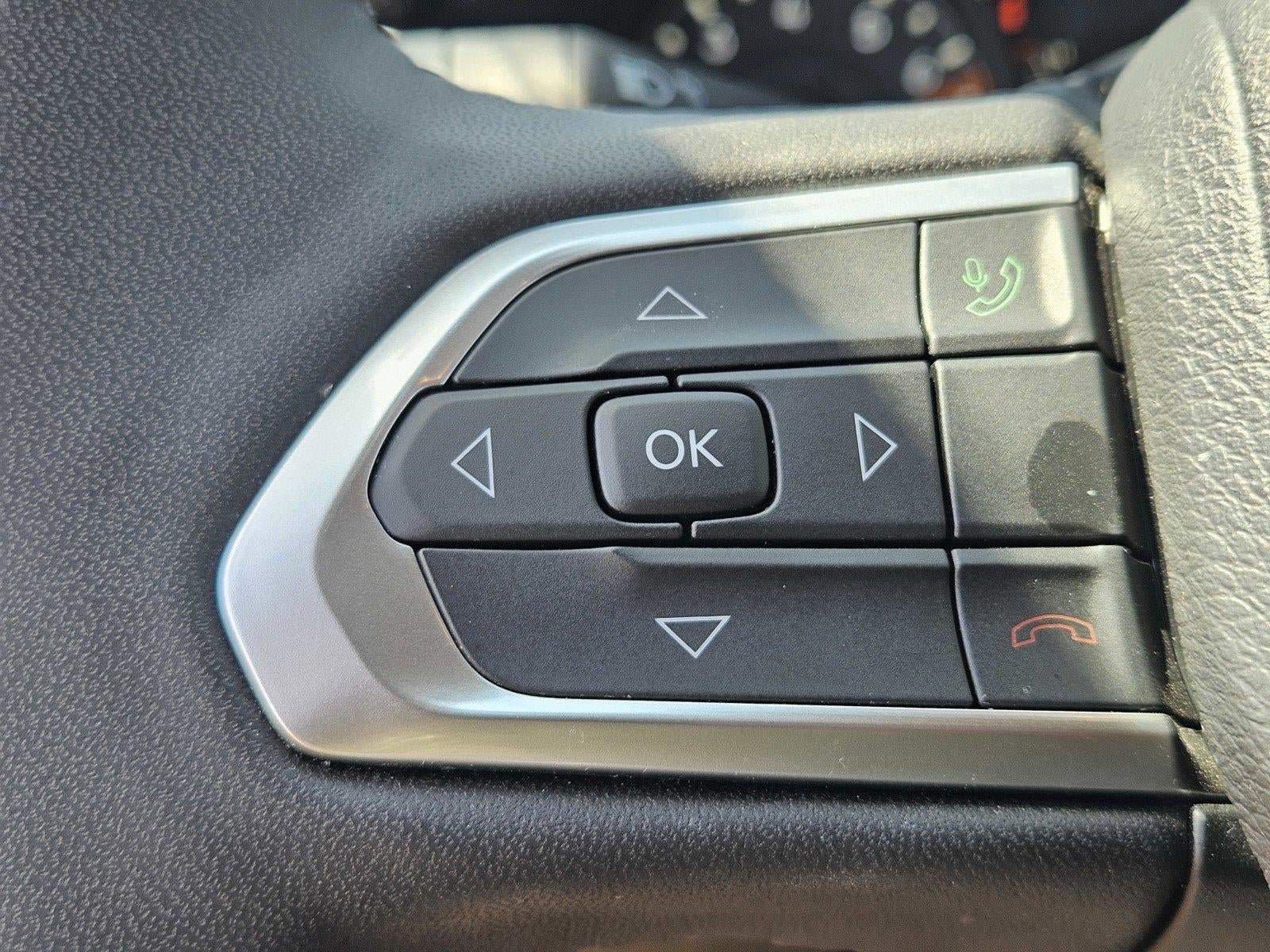 Used 2025 Jeep Compass Limited AWD/4WD image 23