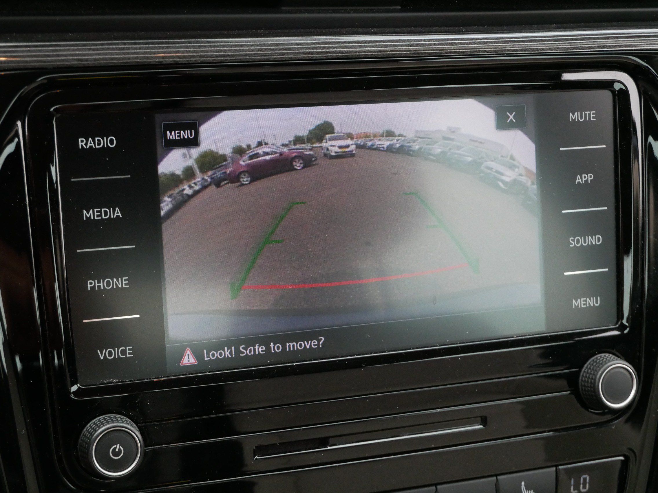 Certified 2020 Volkswagen Passat 2.0T R-Line FWD image 29