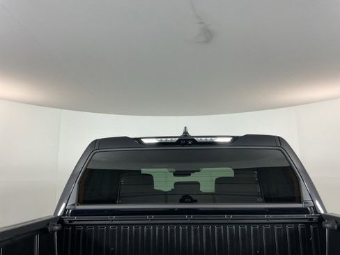 Used 2024 Toyota Tundra Limited image 9