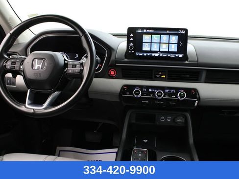 Used 2024 Honda Pilot EX-L image 8