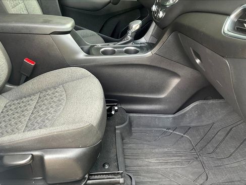 Used 2023 Chevrolet Equinox LT w/ LPO, Floor Liner Package image 21