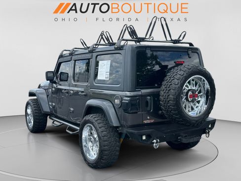 Used 2019 Jeep Wrangler Unlimited Sport S AWD/4WD image 3