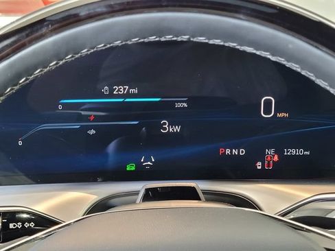 Certified 2026 Cadillac Vistiq Sport AWD/4WD image 22