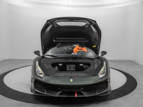 Certified 2020 Ferrari 488 Pista Spider RWD image 22
