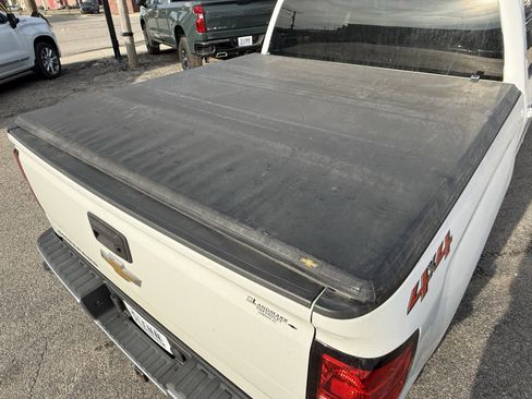 Used 2018 Chevrolet Silverado 1500 LT image 25