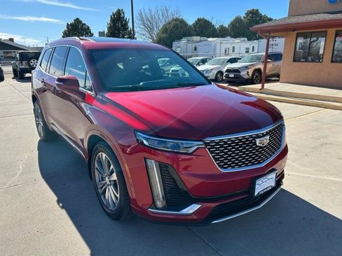 Used 2021 Cadillac XT6 Premium Luxury w/ Platinum Package image 1