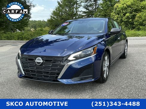 Used 2024 Nissan Altima 2.5 S FWD image 1