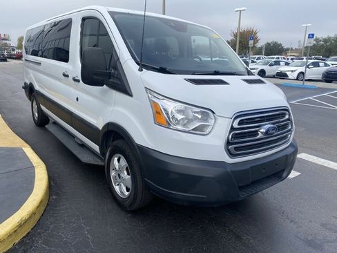 Used 2018 Ford Transit 350 XLT image 2