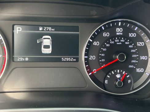 Used 2024 Kia Forte LXS image 26