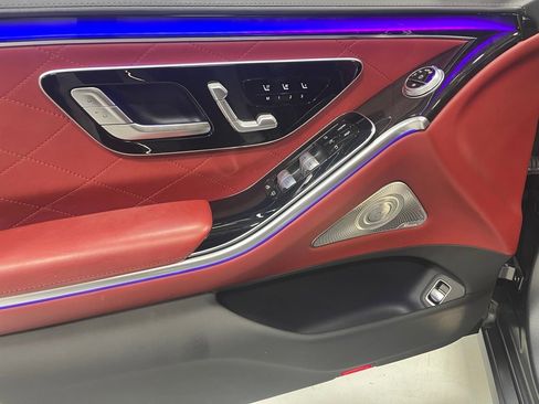 Used 2022 Mercedes-Benz S 580 4MATIC Sedan image 18