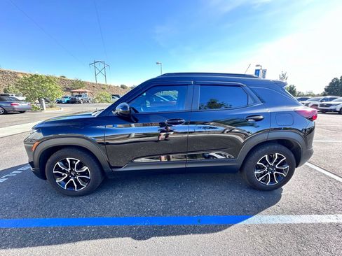 Used 2026 Chevrolet TrailBlazer ACTIV w/ Convenience Package FWD image 3